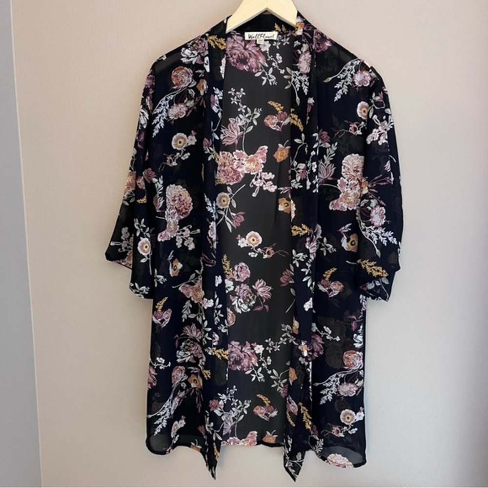 Wallflower Floral Boho Kimono Black‎ Size Small